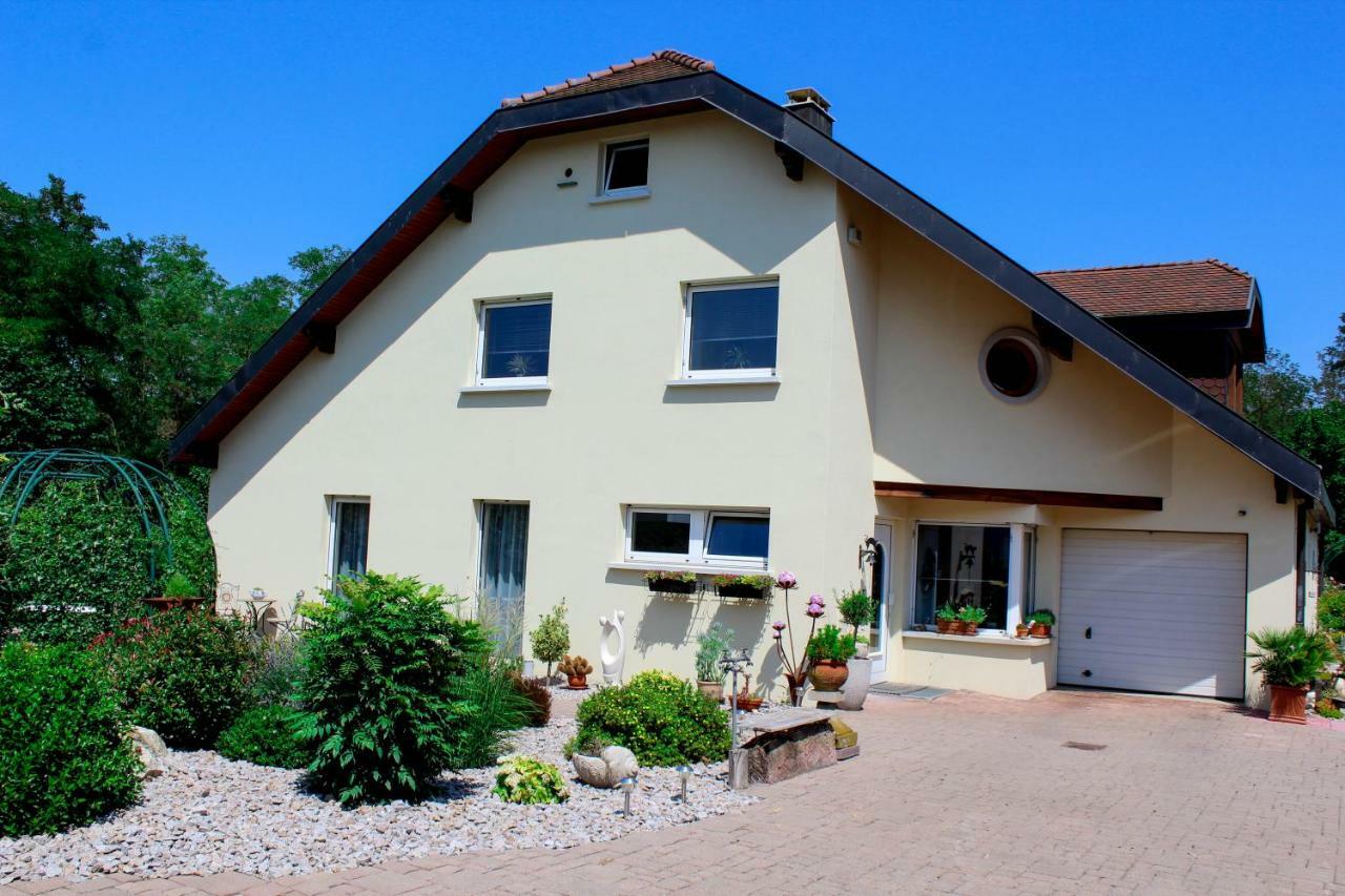 Grosszuegige Helle Ferienwohnung Bis 4 Personen In Chalampe, Elsass Extérieur photo